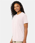 Hanes 4980 Body Blush Heather — on model side