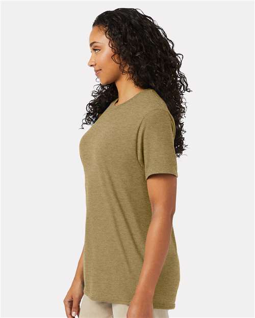 Hanes 4980 Brown Sugar Heather — on model side