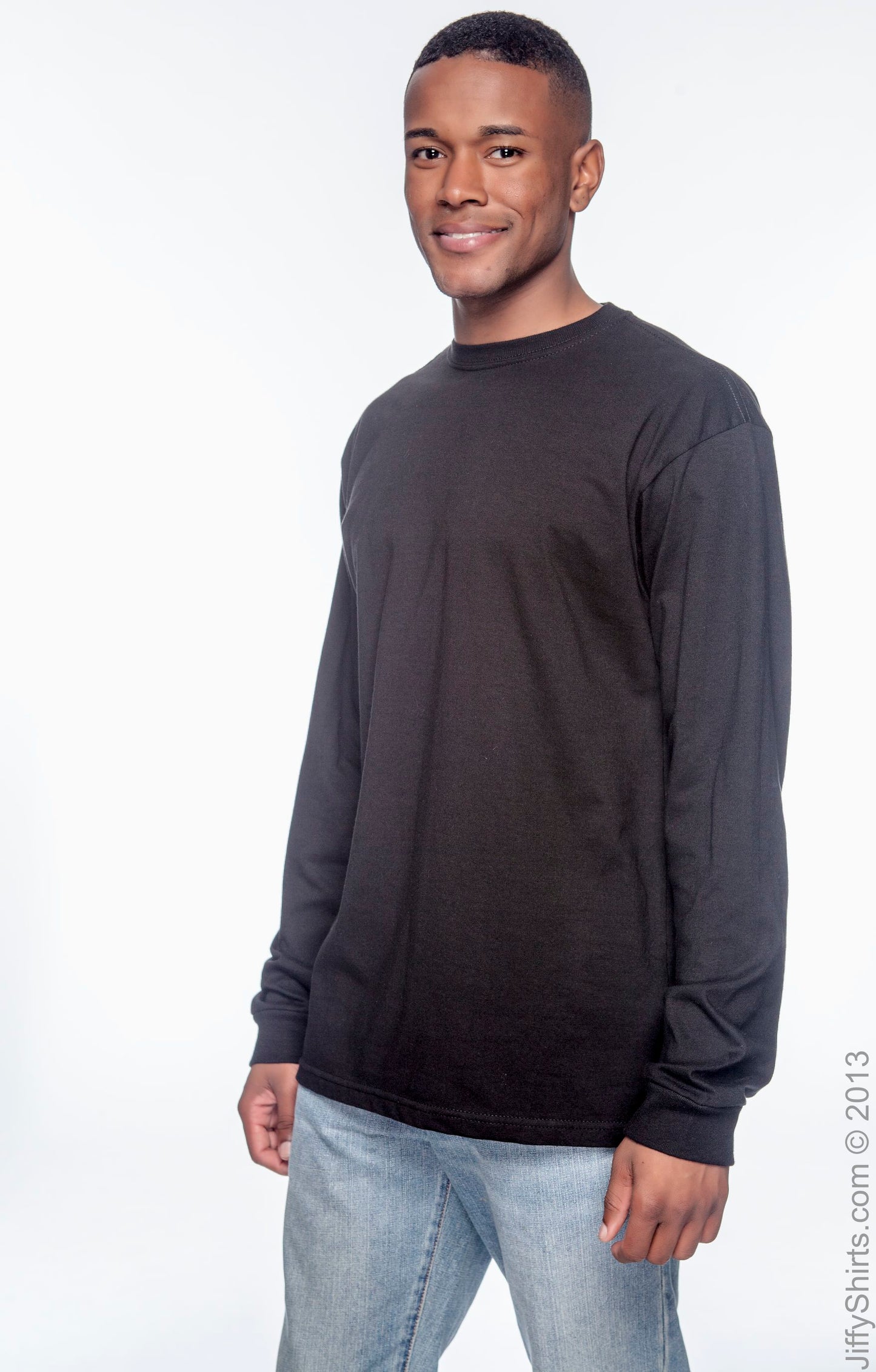 Men's 100% Organic Cotton Classic Long-Sleeve T-Shirt - Black