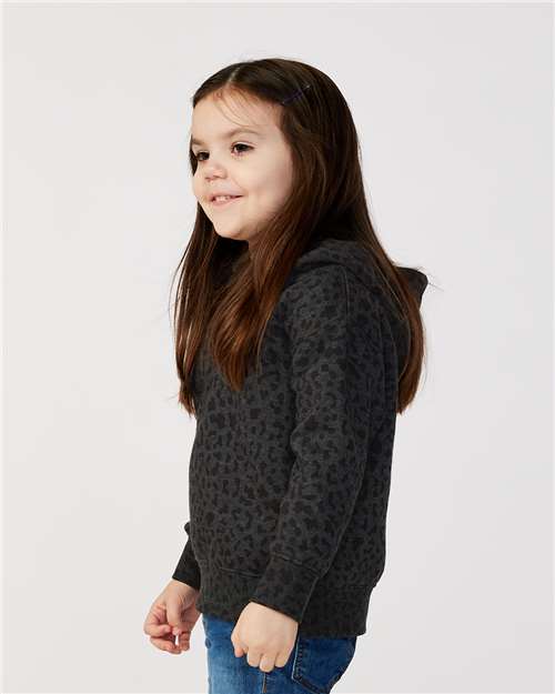 Rabbit Skins 3326 Black Leopard — on model side