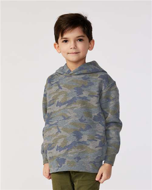 Rabbit Skins 3326 Vintage Camo — on model front