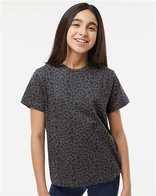 LAT 6101 Black Leopard — on model front
