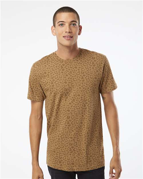 LAT 6901 Brown Leopard — on model front