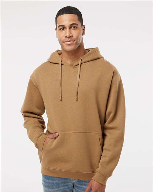 LAT 6926 Coyote Brown — on model front