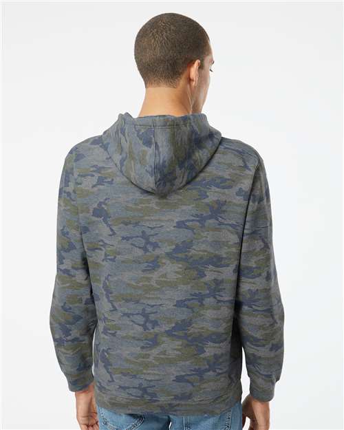 LAT 6926 Vintage Camo — on model back