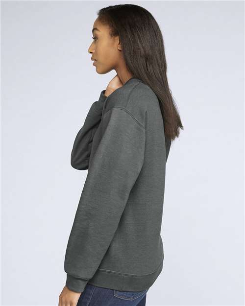Gildan SF000 Charcoal — on model side