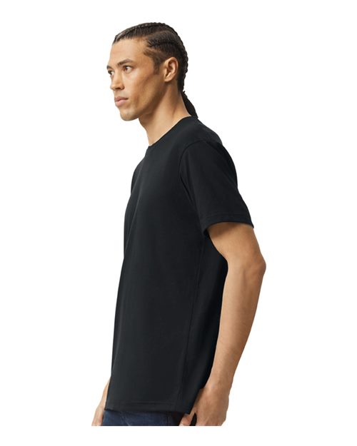 American Apparel 2001CVC Black — on model side
