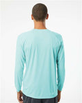 Paragon 210 Aqua Blue — on model back