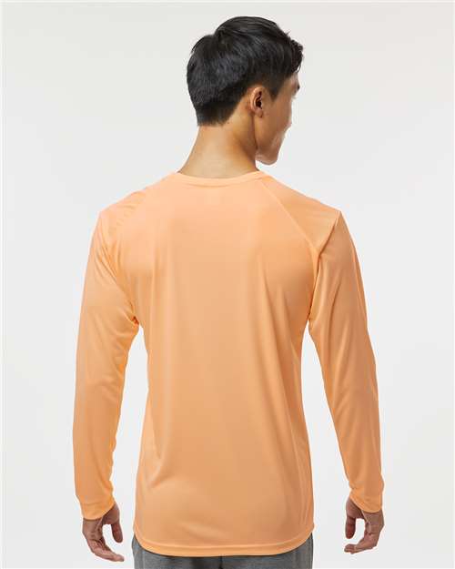 Paragon 210 Coral — on model back