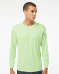 Paragon 210 Limeade — on model front