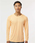 Paragon 210 Peach — on model front