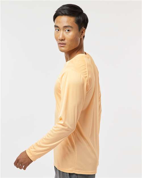 Paragon 210 Peach — on model side