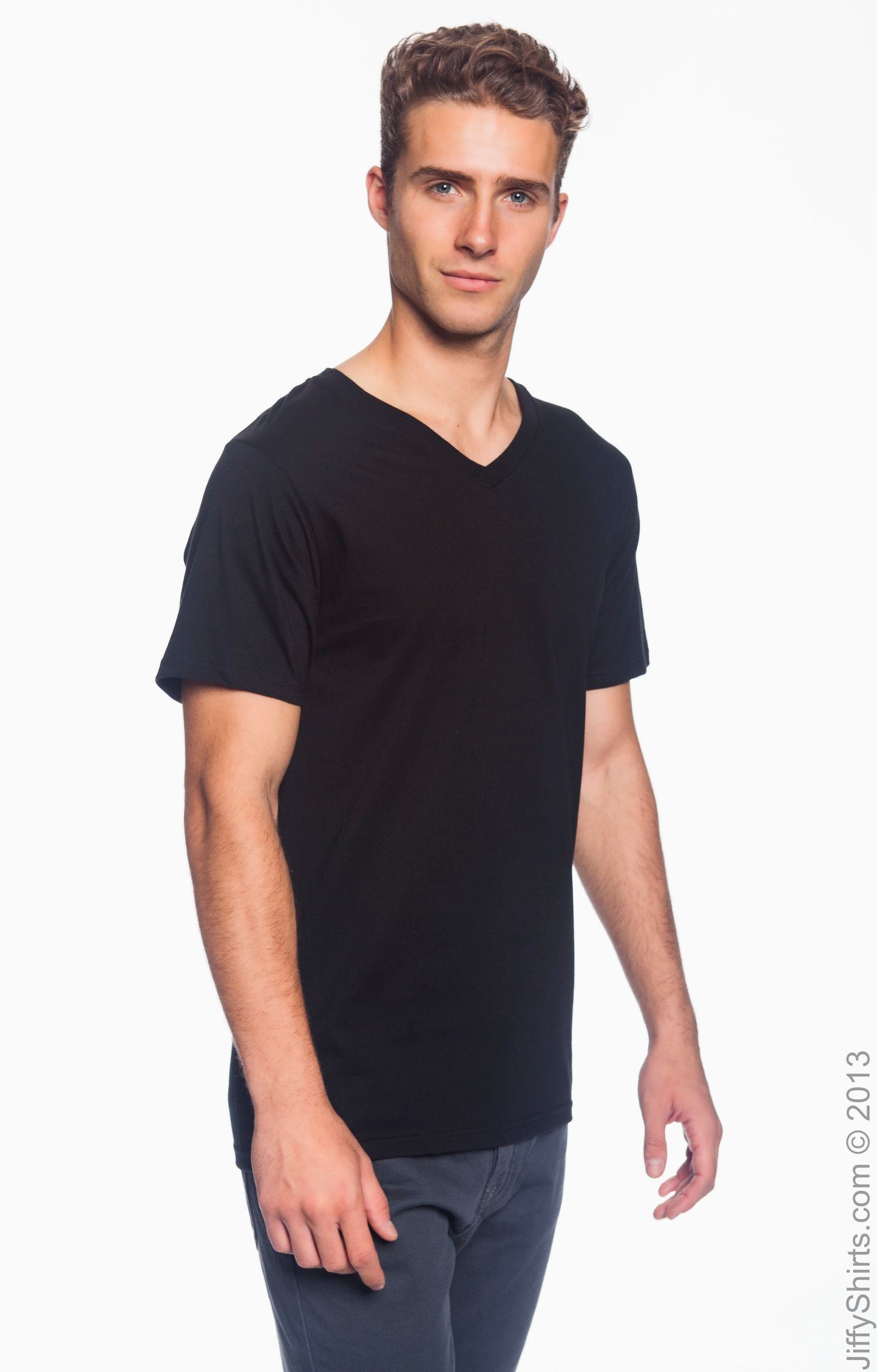 Unisex Lightweight V-Neck T-Shirt - Black