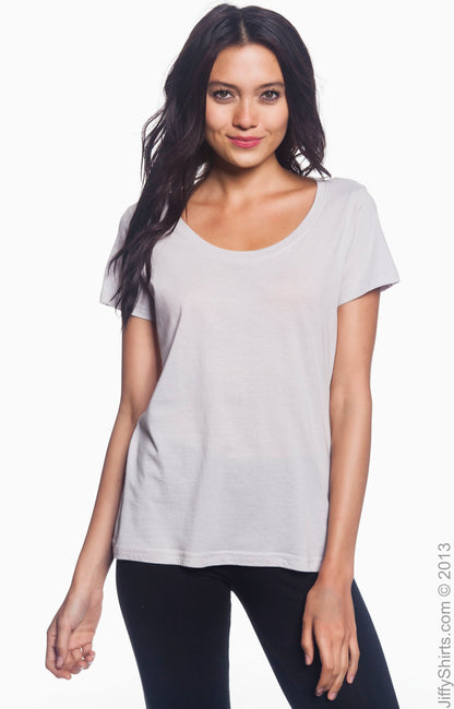 Women's Featherweight Scoop T-Shirt - Silver