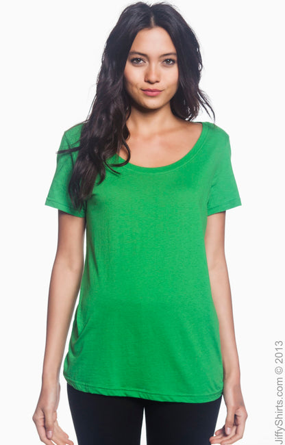 Women's Featherweight Scoop T-Shirt - Green Apple