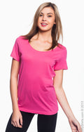 Women's Featherweight Scoop T-Shirt - Hot Pink