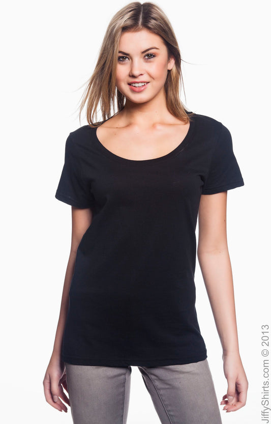 Women's Featherweight Scoop T-Shirt - Black